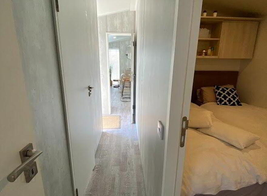 D10 Seapark Mobile Home Park, Lahinch, Ennis
