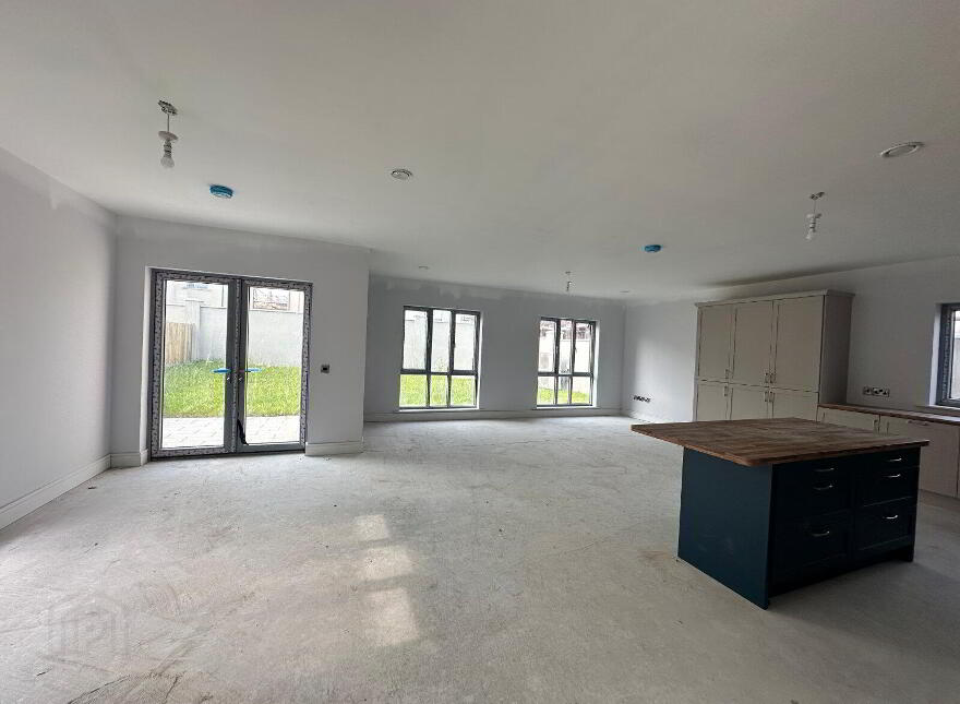 17 Canice's Road, Fox Meadow, R95