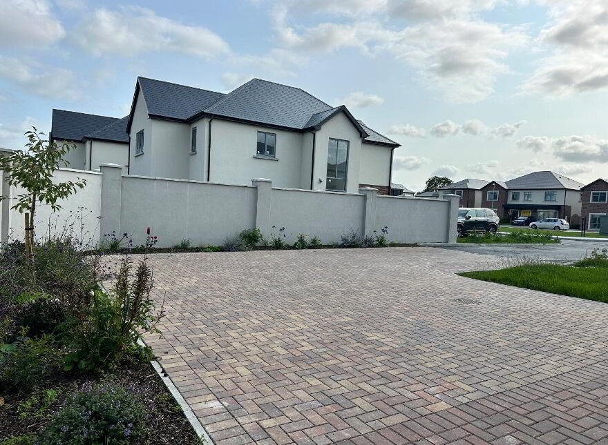 17 Canice's Road, Fox Meadow, R95