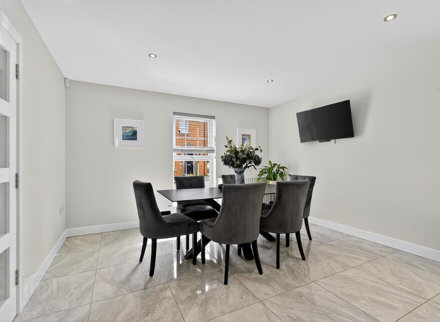 31 Bashford Park Hill, Carrickfergus, BT38 9FG