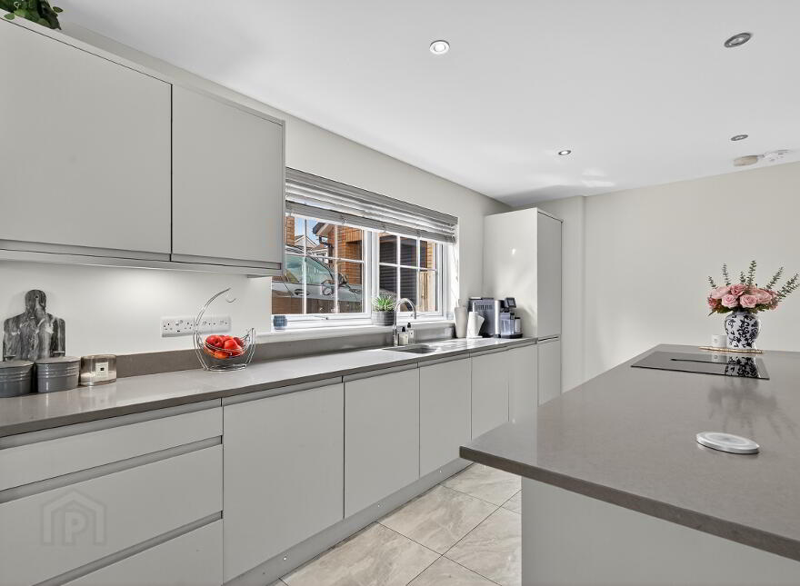 31 Bashford Park Hill, Carrickfergus, BT38 9FG