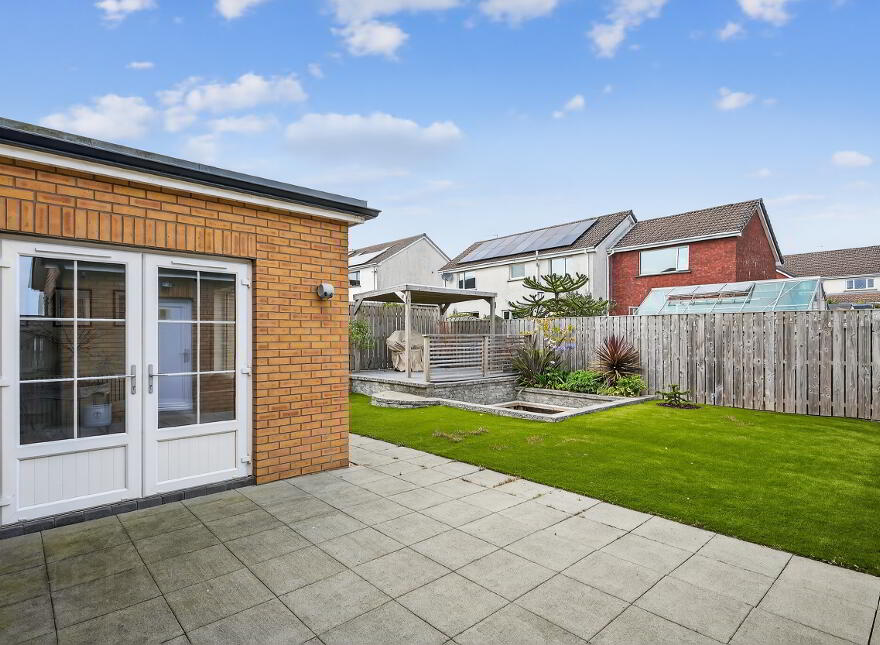 31 Bashford Park Hill, Carrickfergus, BT38 9FG