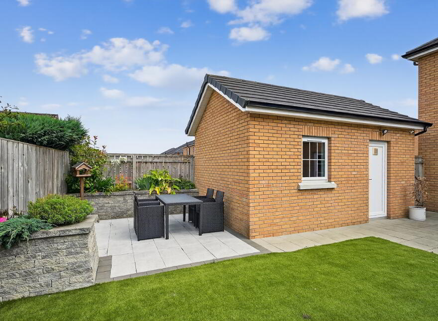 31 Bashford Park Hill, Carrickfergus, BT38 9FG