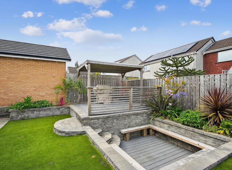 31 Bashford Park Hill, Carrickfergus, BT38 9FG