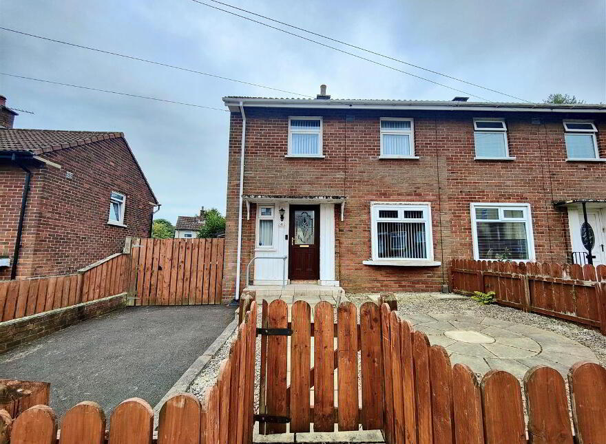 4 Waveney Park, Belfast, BT15 4FS