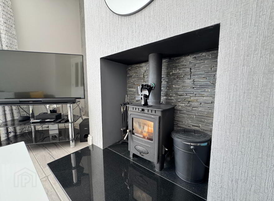 24 Burn Brae Court, Banbridge, BT32 4GD