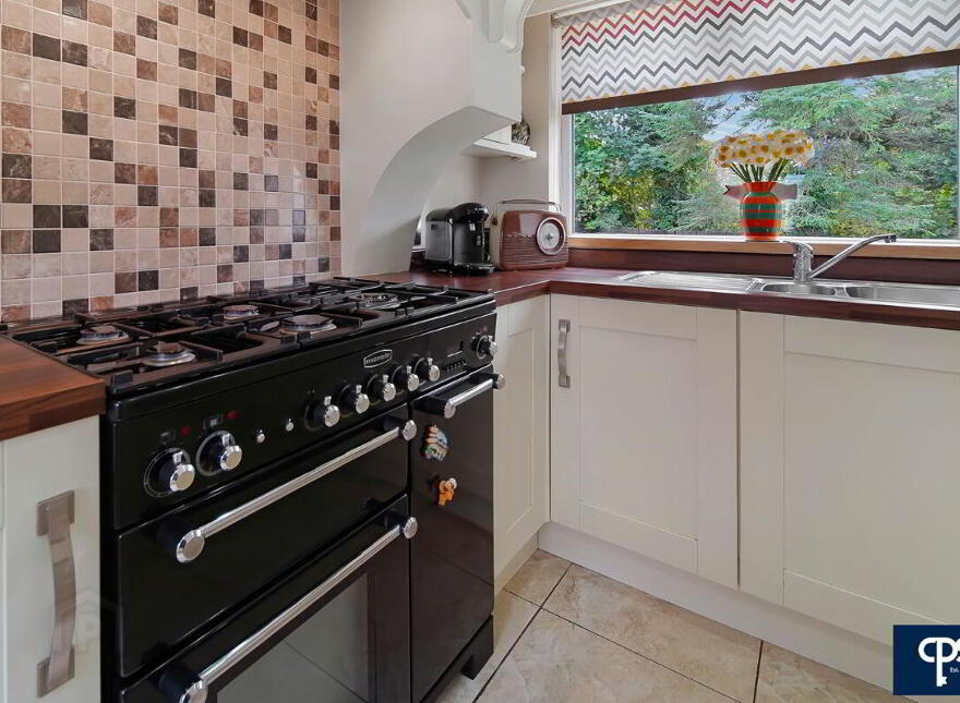 26 Upper Galliagh Road, Derry, BT48 8LW