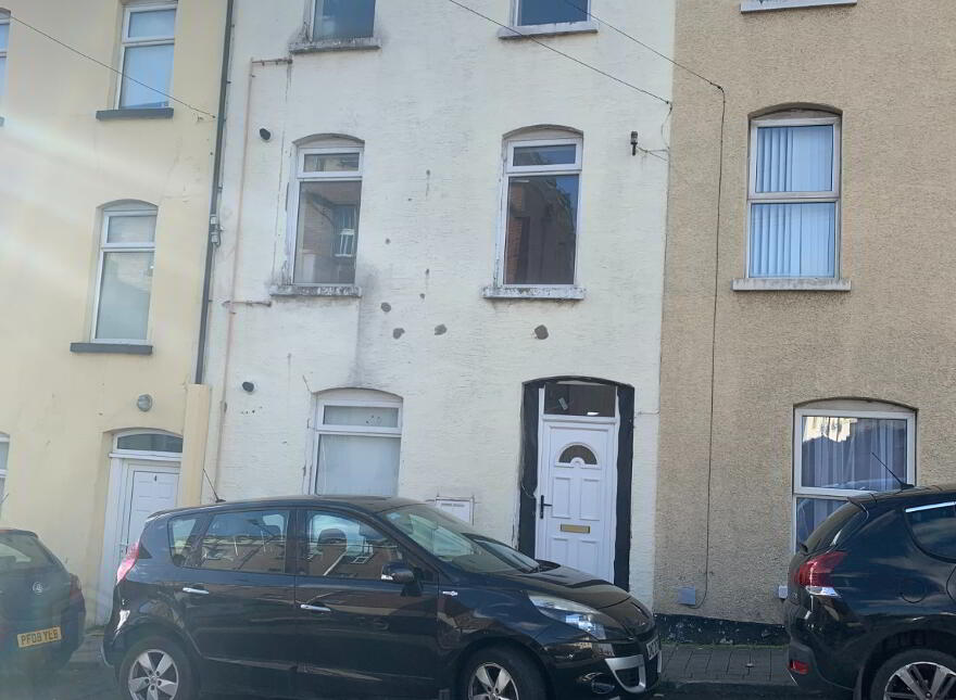 5 Mountjoy Terrace, Londonderry, BT48 7LF photo