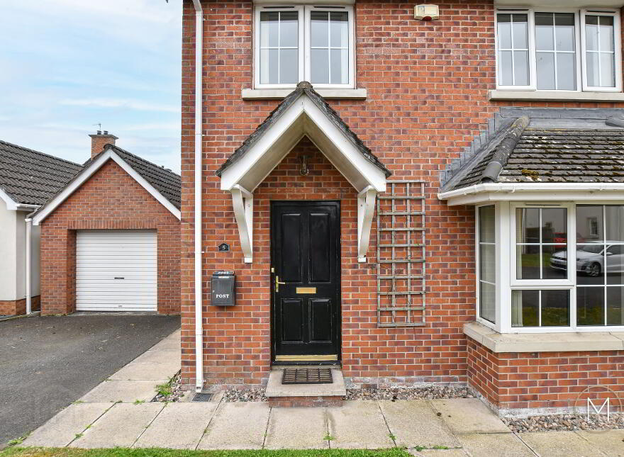5 Carnbeg Avenue, Antrim, BT41 4RA