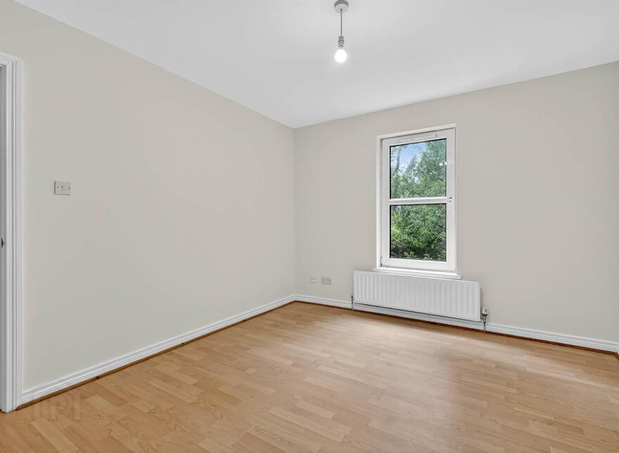 5 Marlborough Manor, 48 Marlborough Park South, Belfast, BT9 6HS