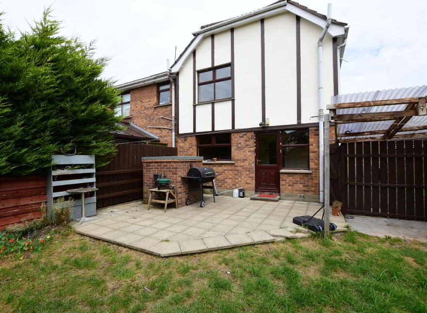 81 Hermitage, Culcavey Road, Hillsborough, BT26 6RJ