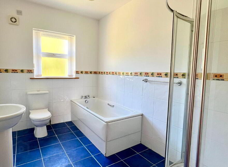 16 Brustin Lee, Ballygally, Larne, BT40 2QA