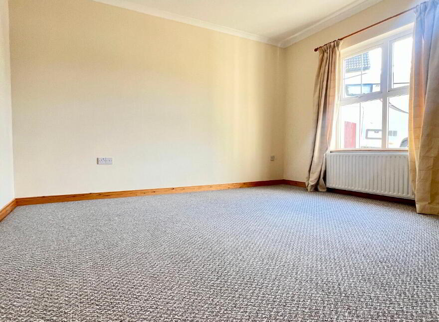 16 Brustin Lee, Ballygally, Larne, BT40 2QA
