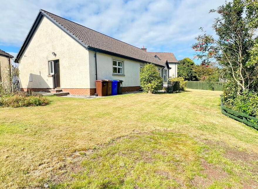 16 Brustin Lee, Ballygally, Larne, BT40 2QA