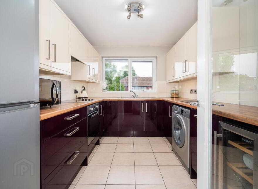 2 Earlswood Grove, Belfast, BT4 3EF