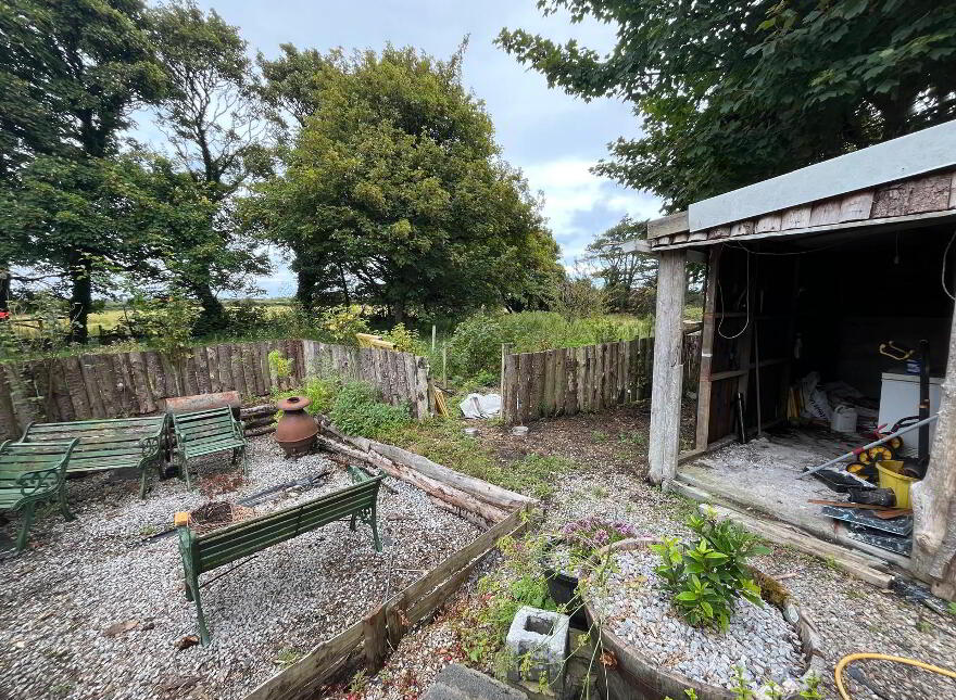 Farranmacfarrell, Ballina, Dromore West, F26P682