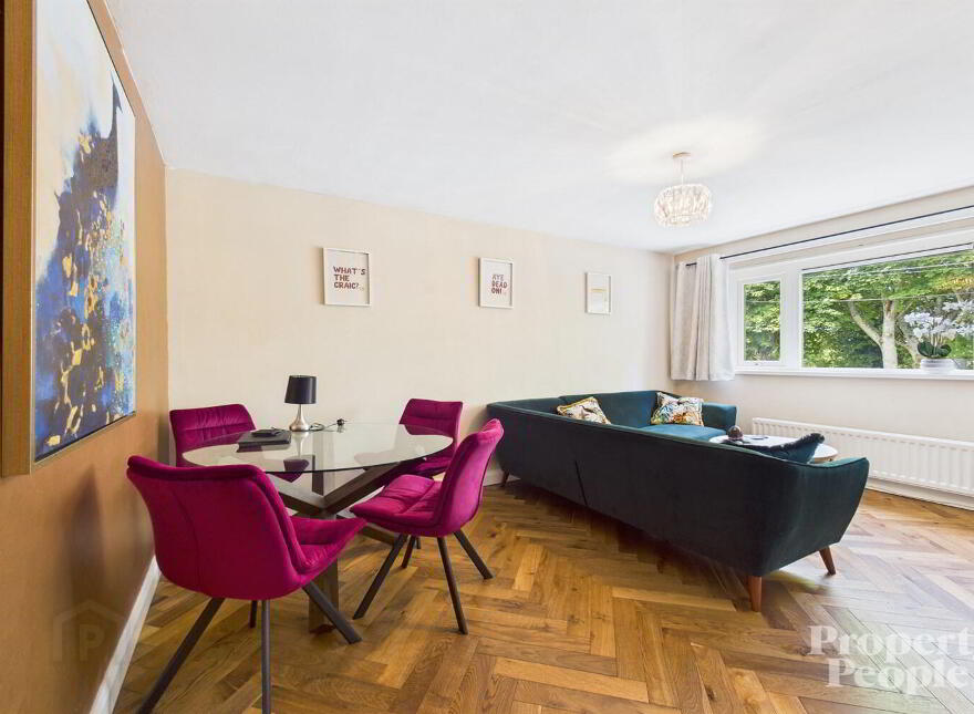 124 Annadale Flats, Belfast, BT7 3AY