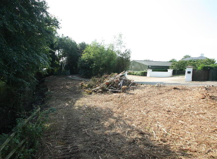 Adj To, 75 Carryduff Road, Lisburn, BT27 6UA