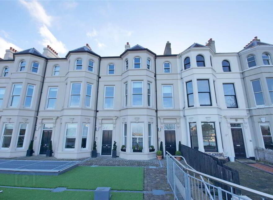 Queens Gate, 53-2 Queens Gate, Queens Parade, Bangor, BT20 3BH