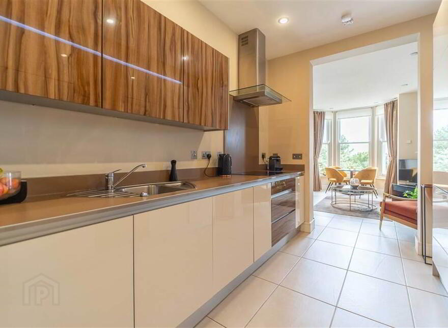 Queens Gate, 53-2 Queens Gate, Queens Parade, Bangor, BT20 3BH