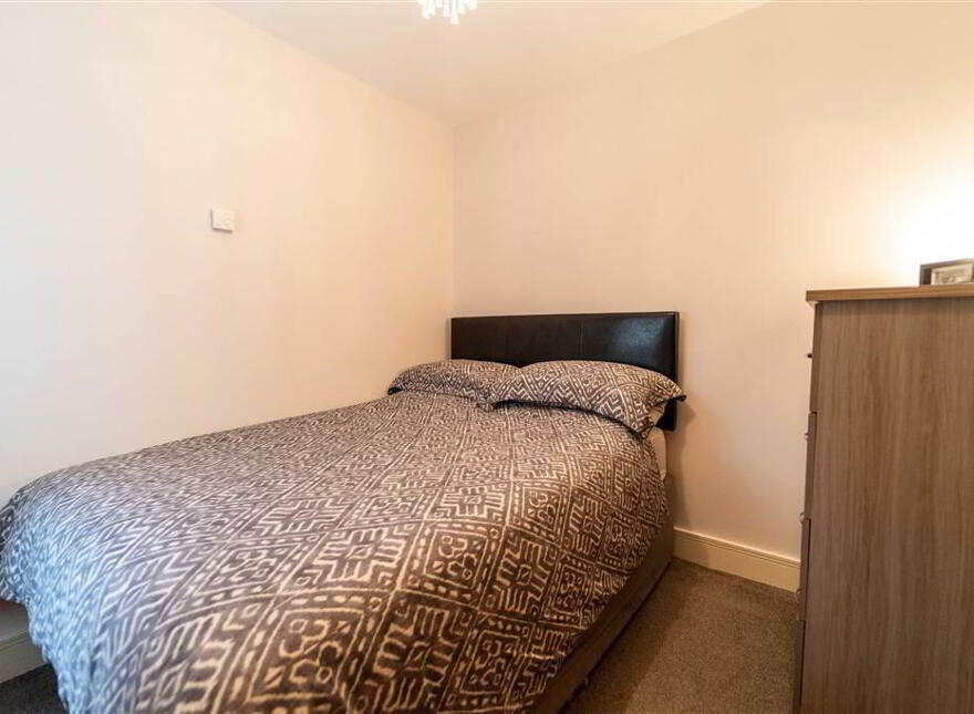 Queens Gate, 53-2 Queens Gate, Queens Parade, Bangor, BT20 3BH