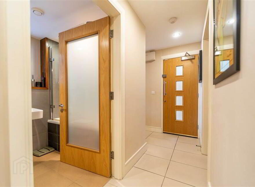 Queens Gate, 53-2 Queens Gate, Queens Parade, Bangor, BT20 3BH