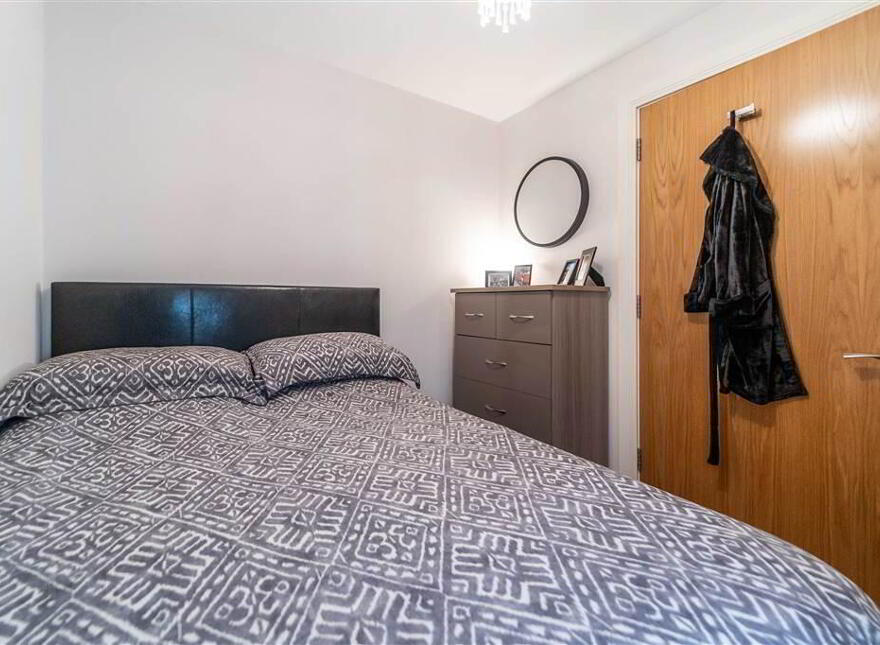 Queens Gate, 53-2 Queens Gate, Queens Parade, Bangor, BT20 3BH
