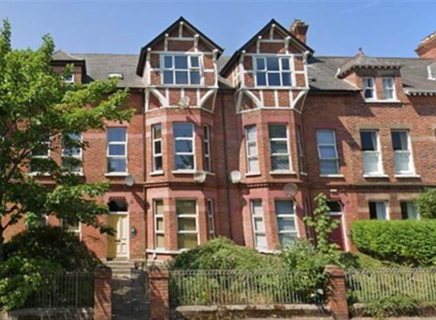 346 Antrim Road, Belfast, BT15 5AE photo