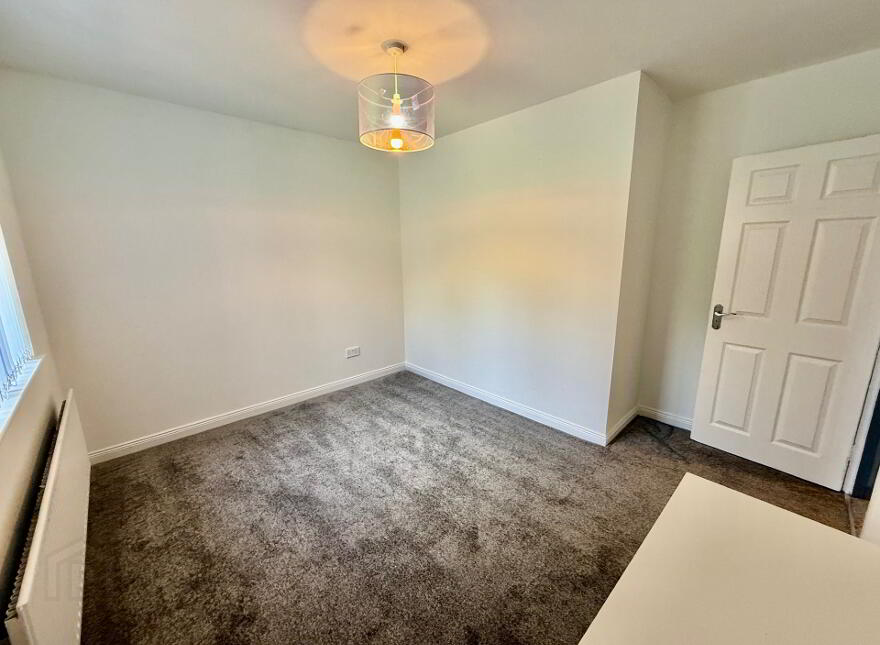 79 Laurelvale, Crumlin, BT29 4WN