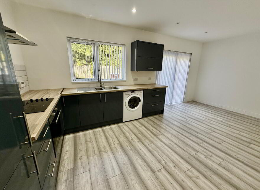79 Laurelvale, Crumlin, BT29 4WN