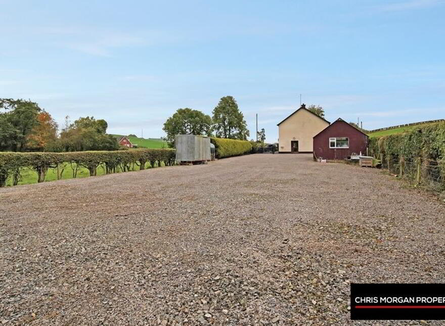 6 Ballynasaggart Road, Augher, Dungannon, BT70 2AZ