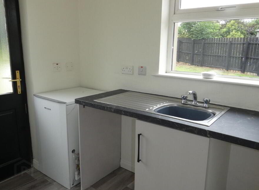 8 Kirkview Court, Ballymoney, BT53 6SB