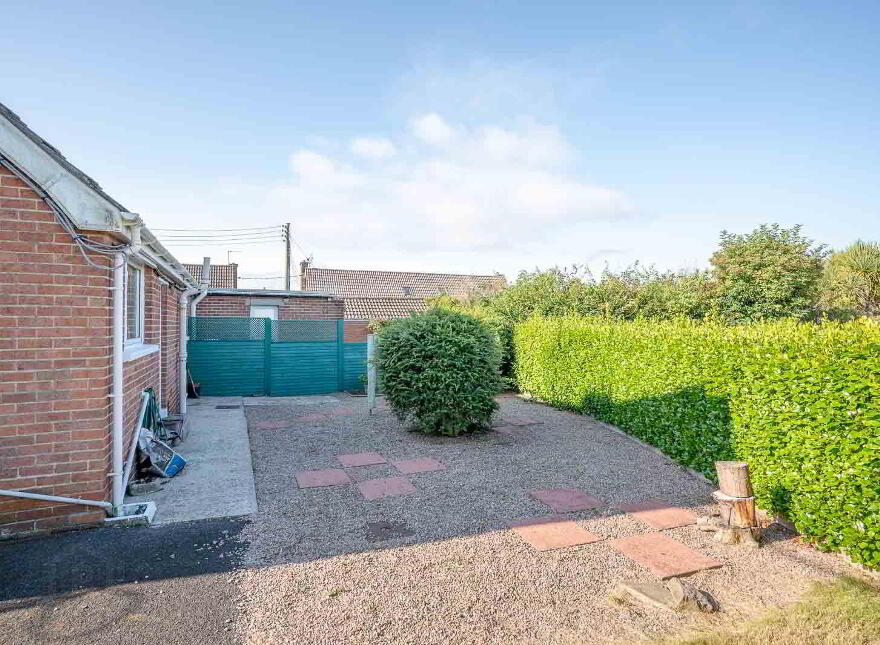 3 Tinto Crescent, Bangor, BT19 6DE