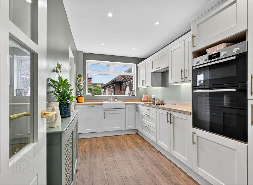 33 North Gardens, Belfast, BT5 6BZ