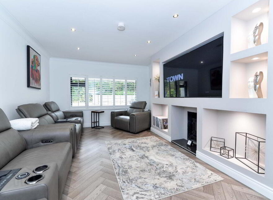 67 Eglantine Road, Lisburn, BT27 5RQ