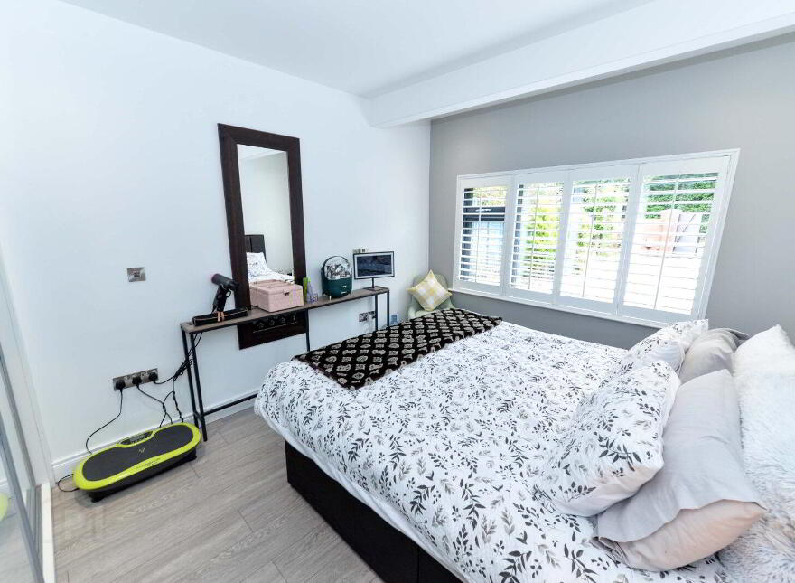 67 Eglantine Road, Lisburn, BT27 5RQ