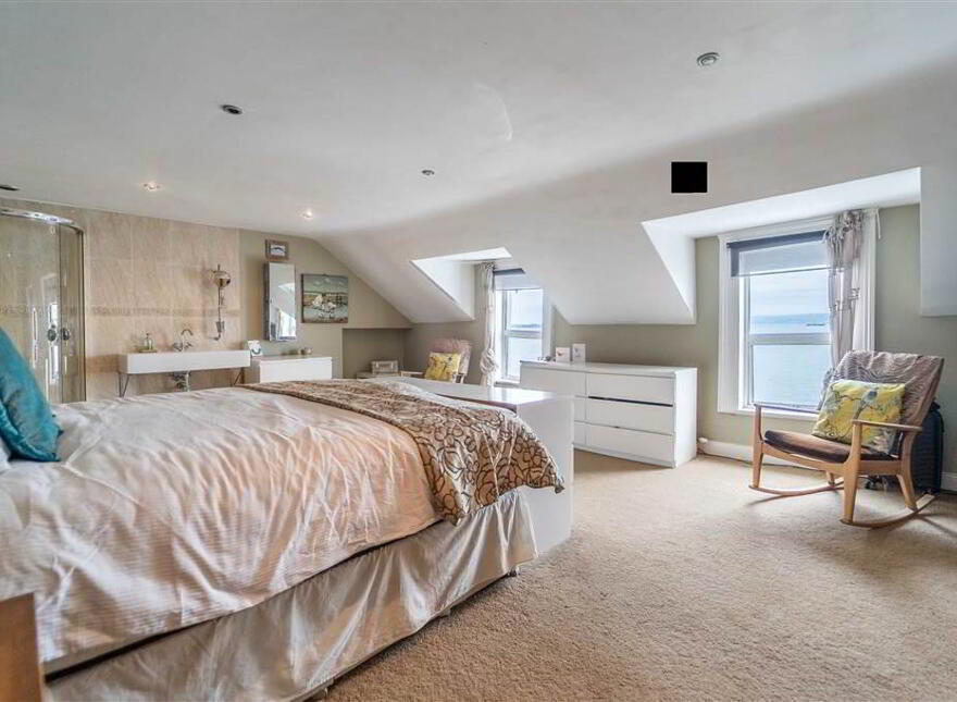 130 Seacliff Road, Bangor, BT20 5EZ