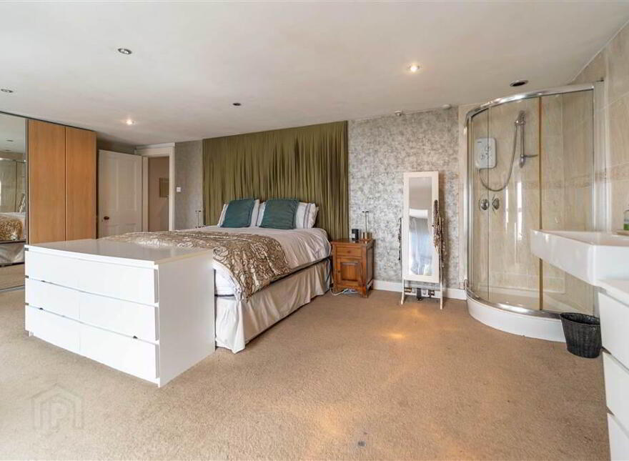 130 Seacliff Road, Bangor, BT20 5EZ