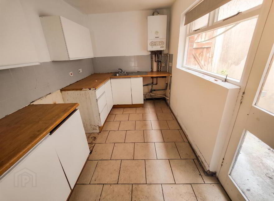 19 Ainsworth Drive, Belfast, BT13 3EJ
