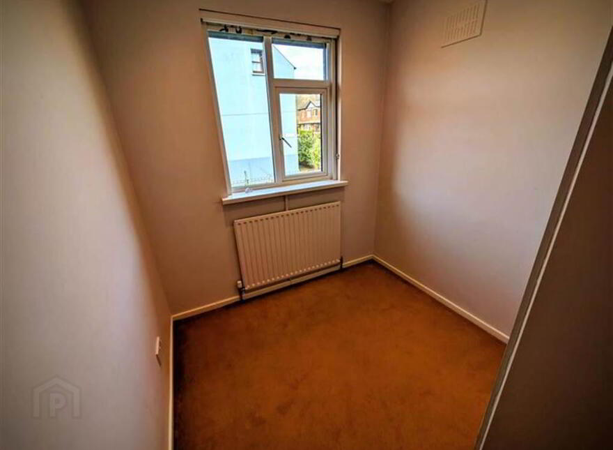 60 Sandhurst Drive, Belfast, BT9 5AZ