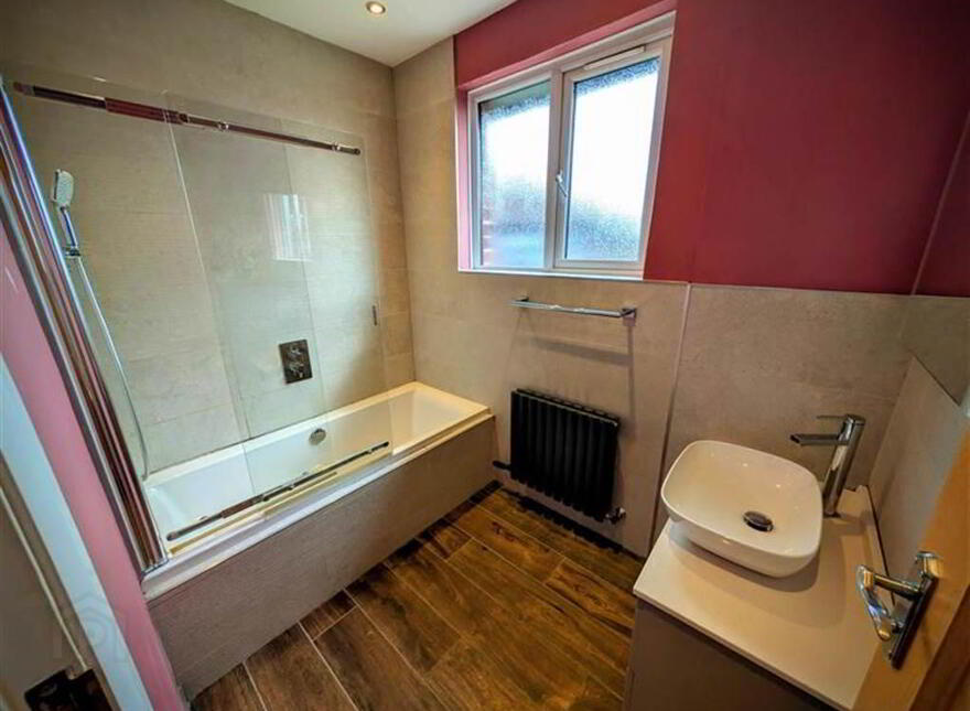 60 Sandhurst Drive, Belfast, BT9 5AZ