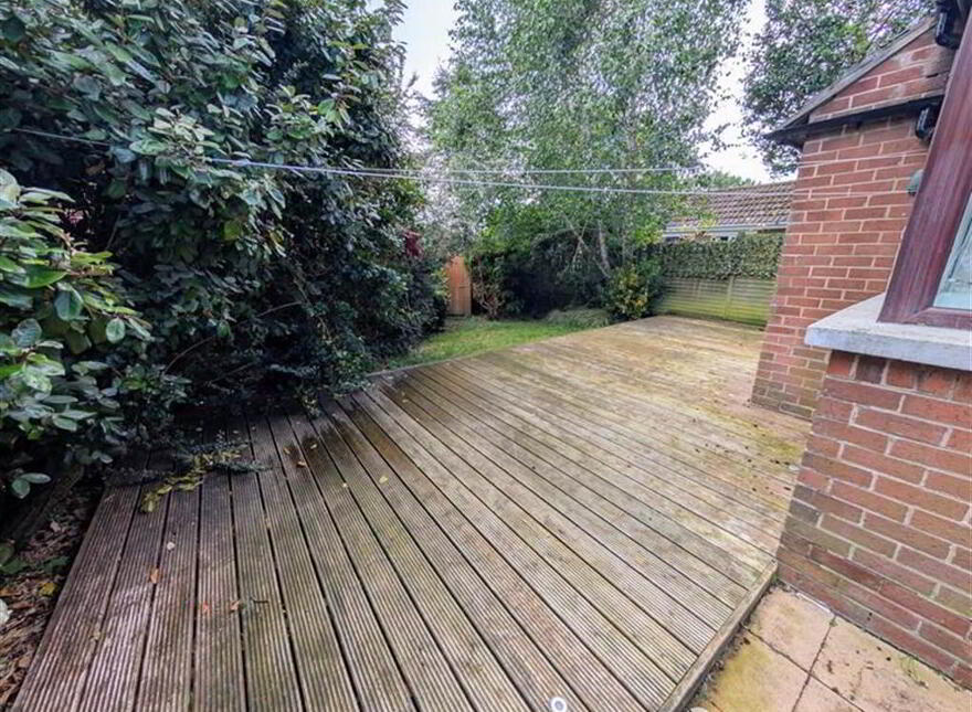 60 Sandhurst Drive, Belfast, BT9 5AZ