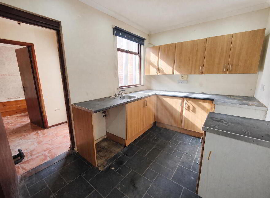 11 Ainsworth Drive, Belfast, BT13 3EJ