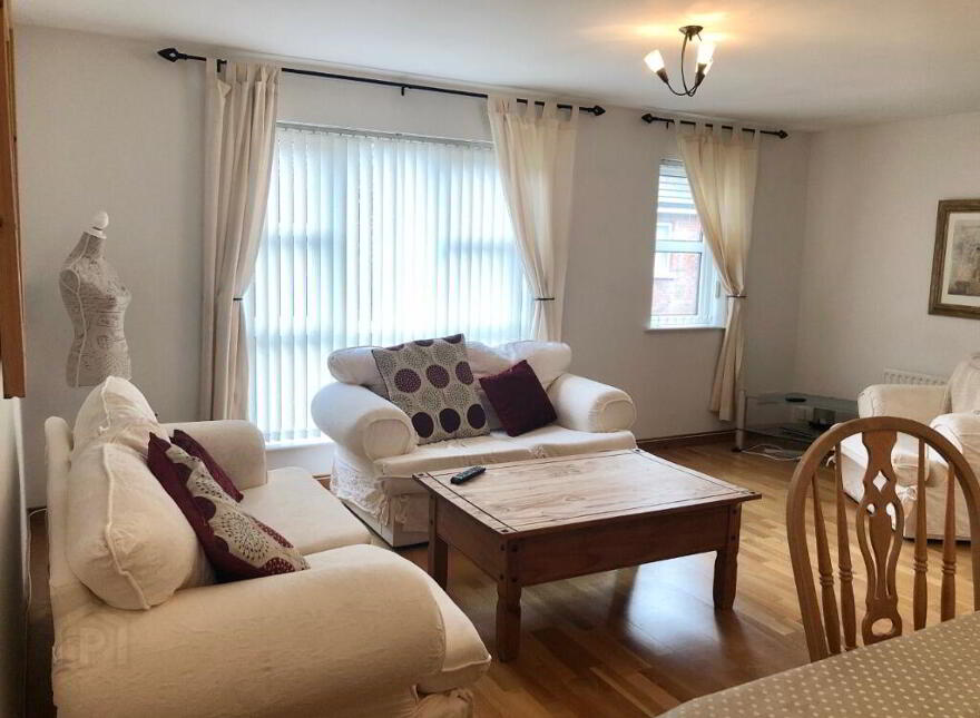 4 Ardenlee Park, Belfast, BT6 8QR