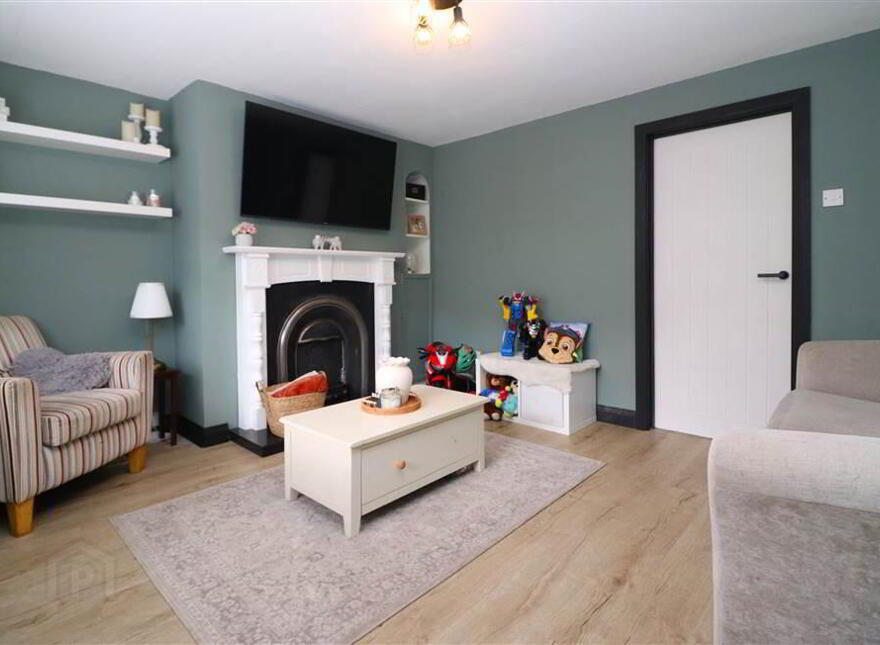 7 Hillview Avenue, Lambeg, Lisburn, BT27 4PP