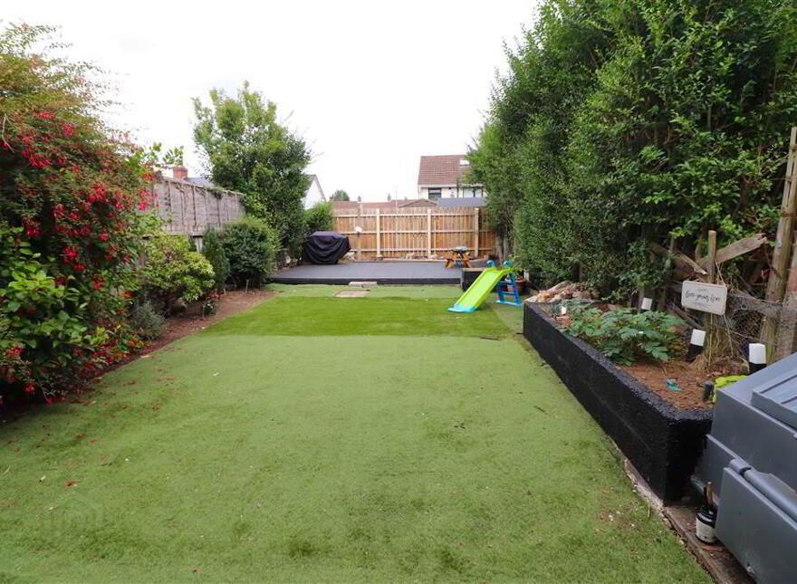 7 Hillview Avenue, Lambeg, Lisburn, BT27 4PP