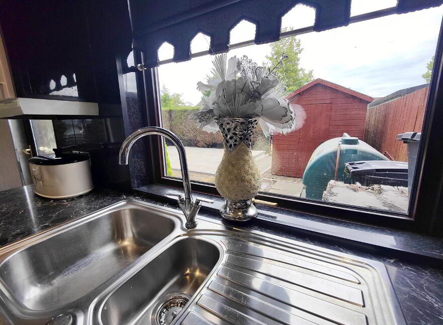 7 Silver Birch Courts, Belfast, BT13 2JJ