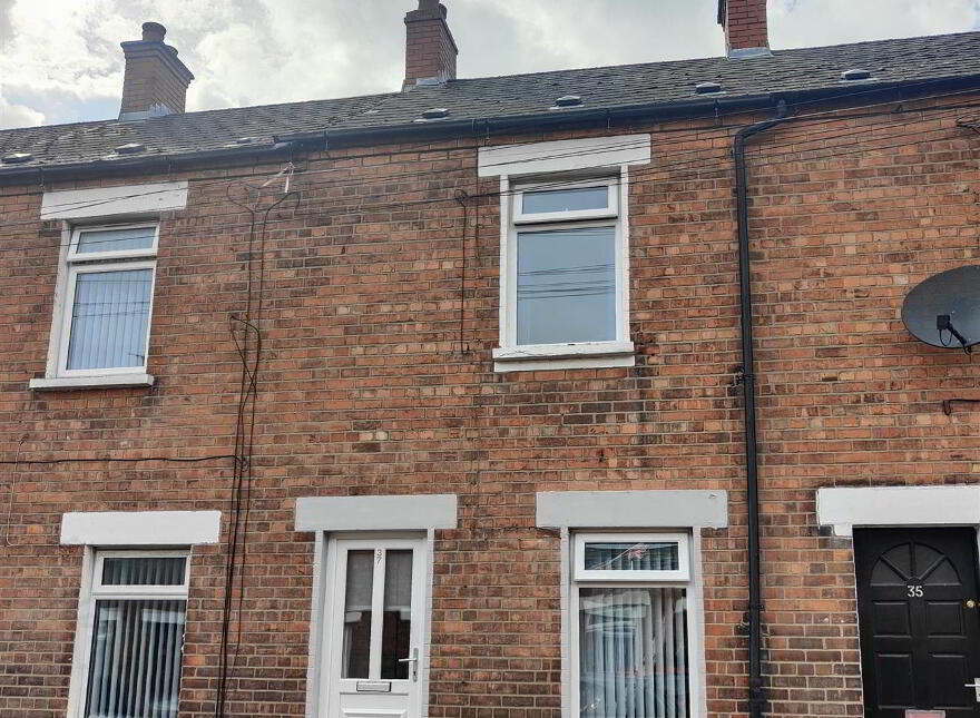 37 Ainsworth Drive, Belfast, BT13 3EJ photo