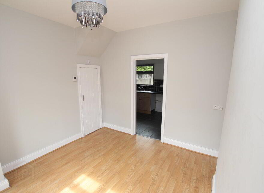 47 Longlands Road, Newtownabbey, BT36 7LY