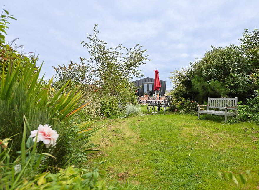 9 Quality Hill, Laurelvale, Tandragee, BT62 2LJ